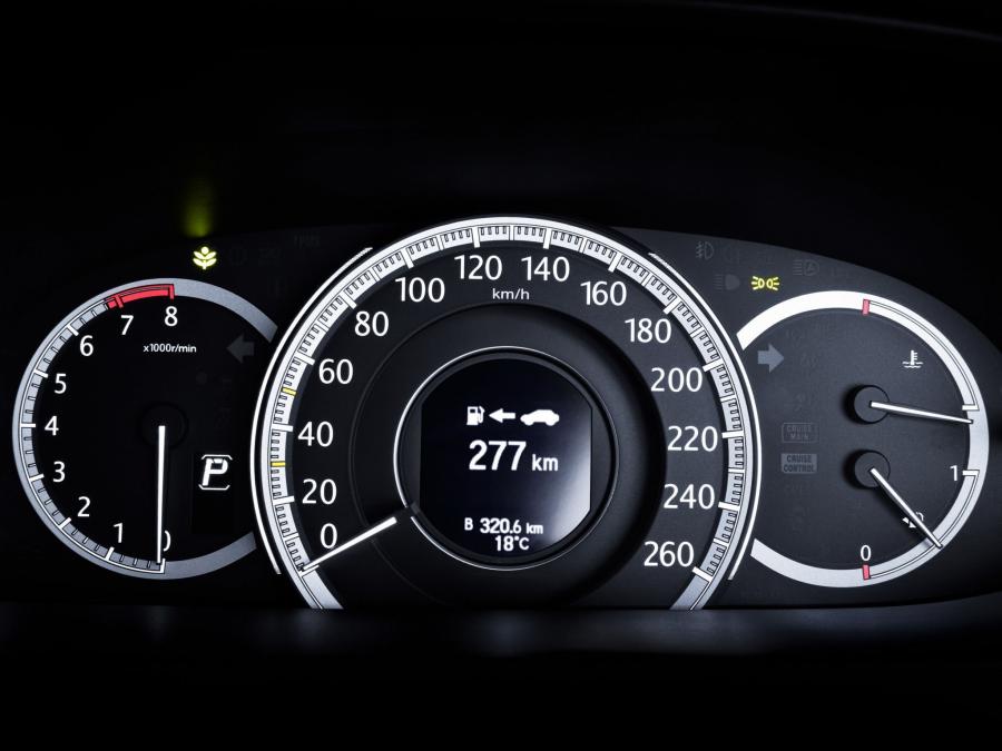  Honda Accord V6 Sedan 2013 года  (CIS) (фото 2 из 16)